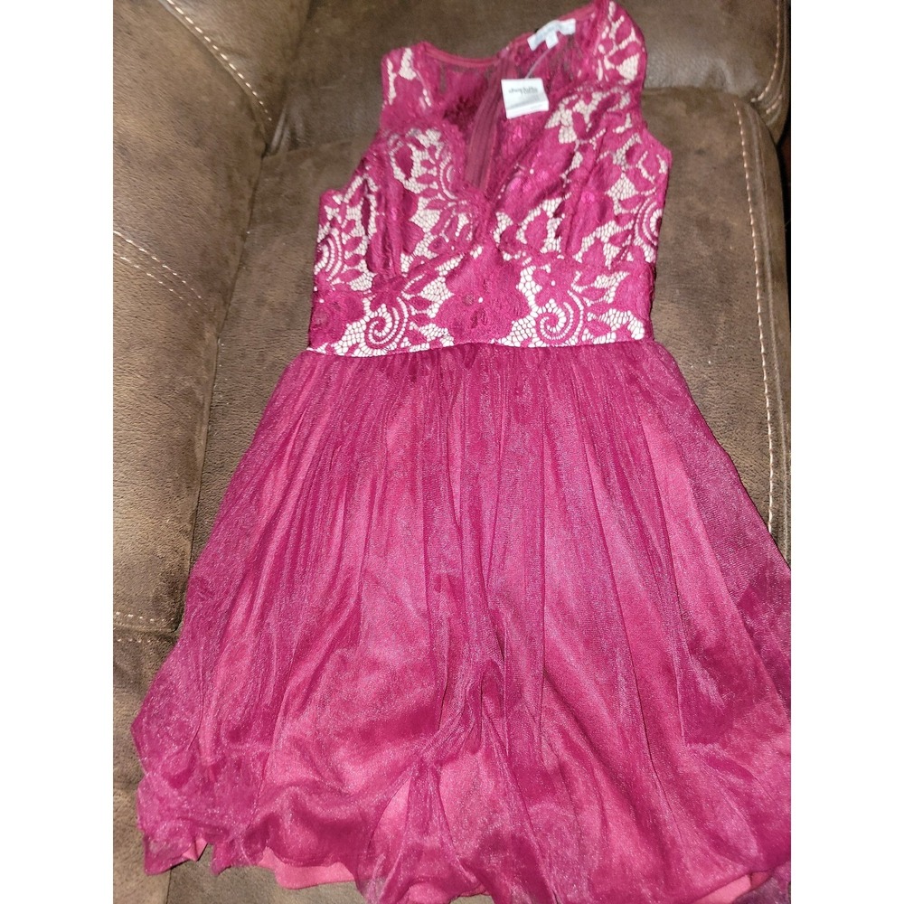Charlotte russe women's XS maroon lace dress homecoming nwt